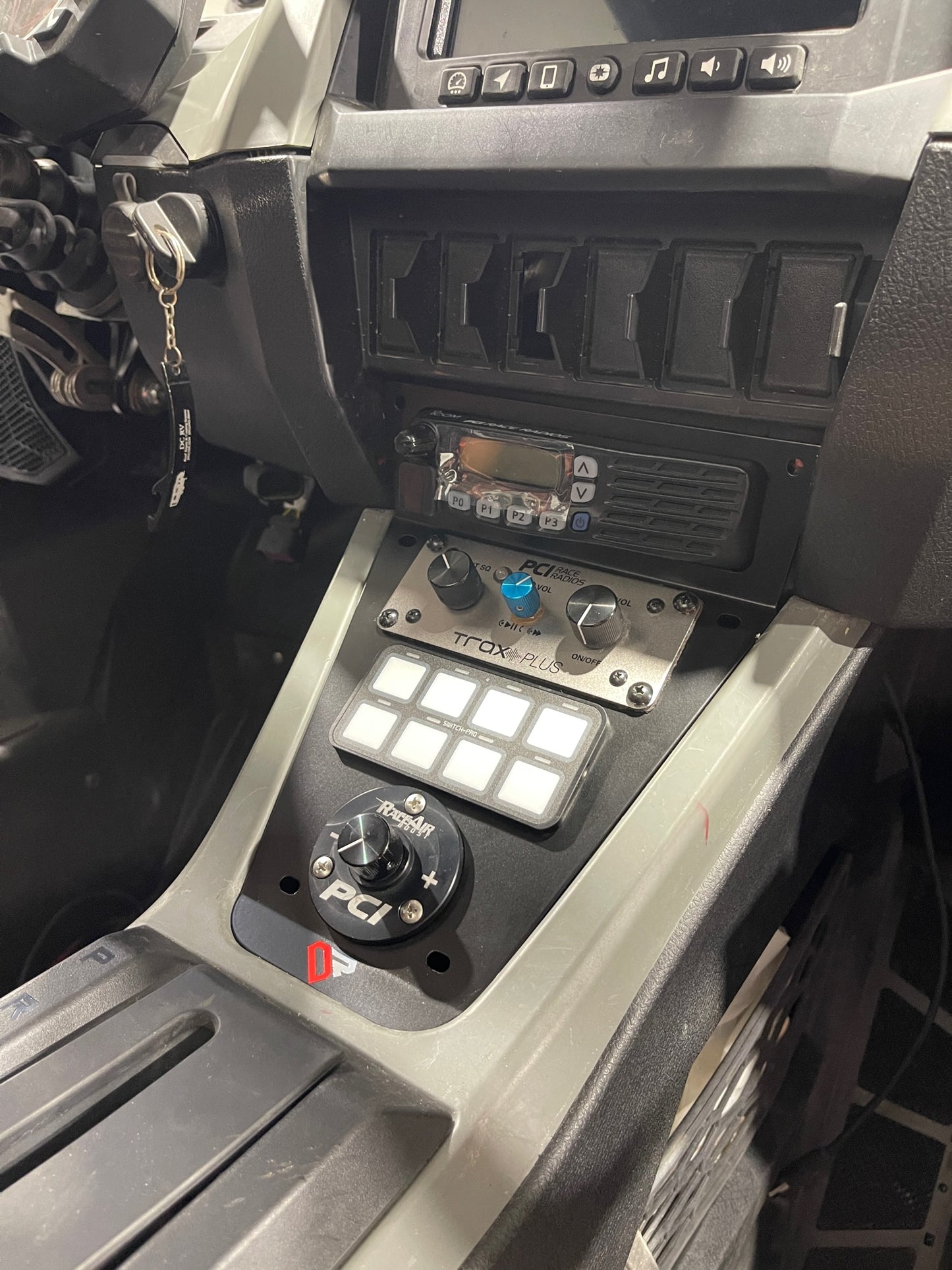m1 rugged radios mount